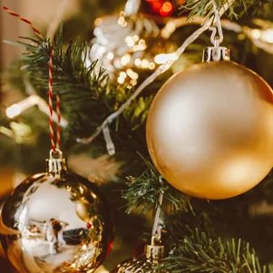 Raffle: Christmas